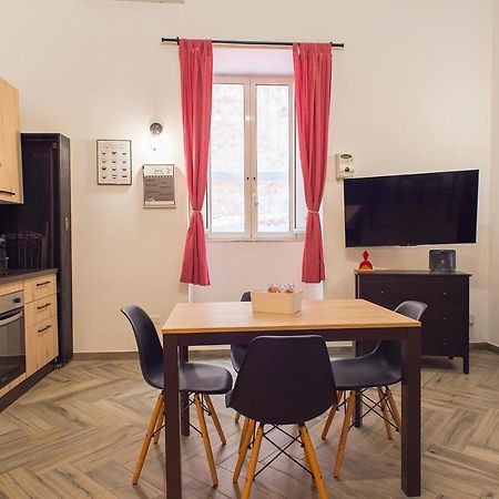 Madaleni Home Plebiscito نابولي المظهر الخارجي الصورة